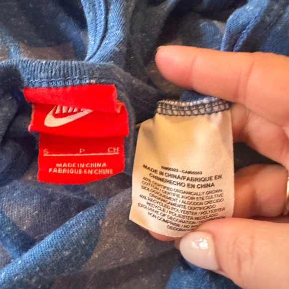 ✅ SOLD! Nike Royal Blue Swoosh Logo Cotton Half Button Racerback Tank - Picture 7 of 11